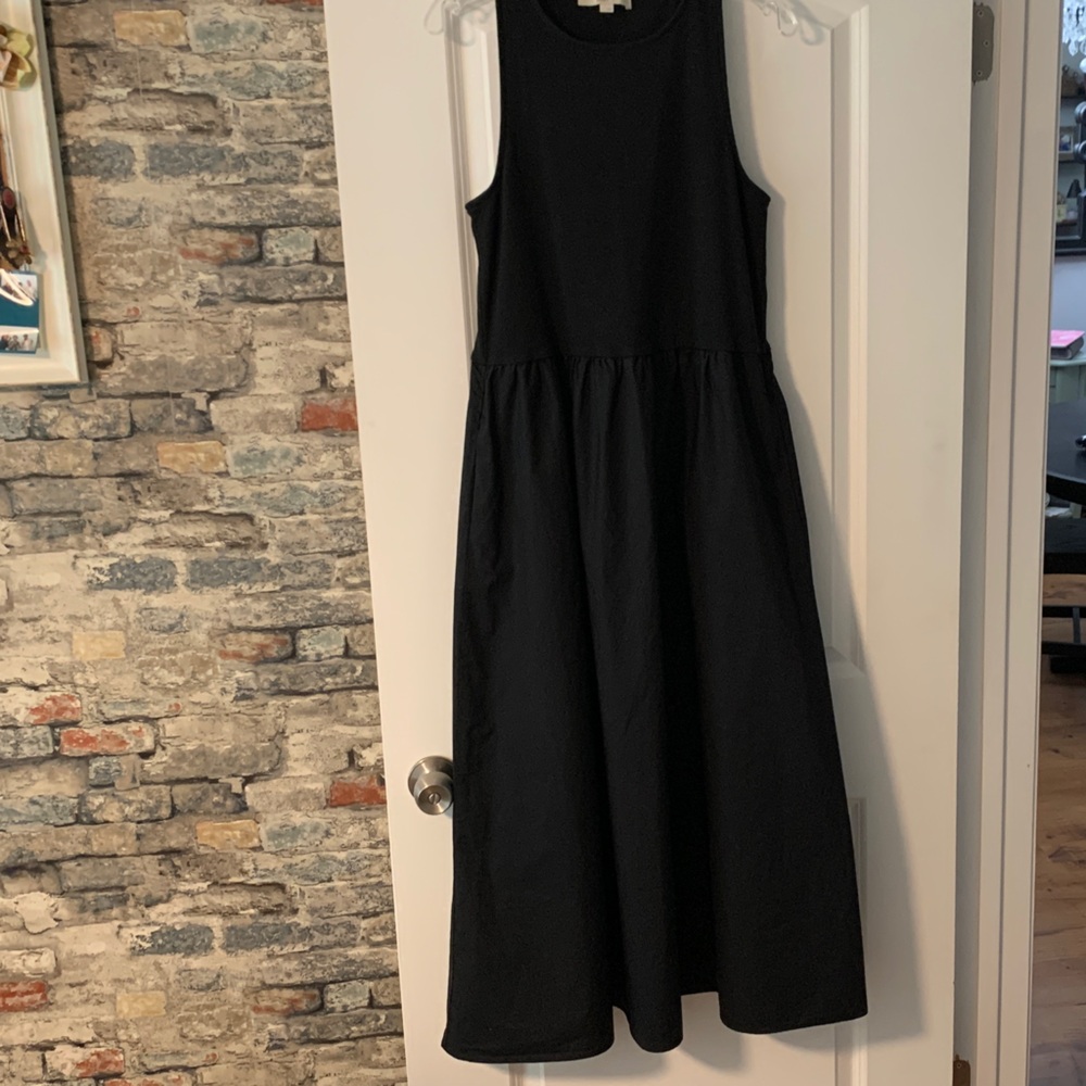 LOFT Black Sleeveless Maxi Dress
